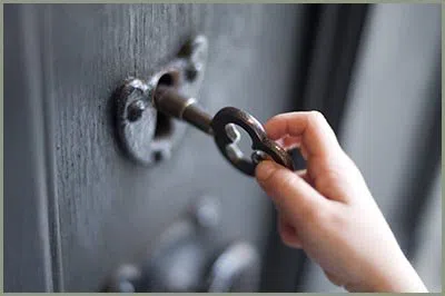 Locksmith Solution Services Boston, MA 617-466-3730 - 68-44-7